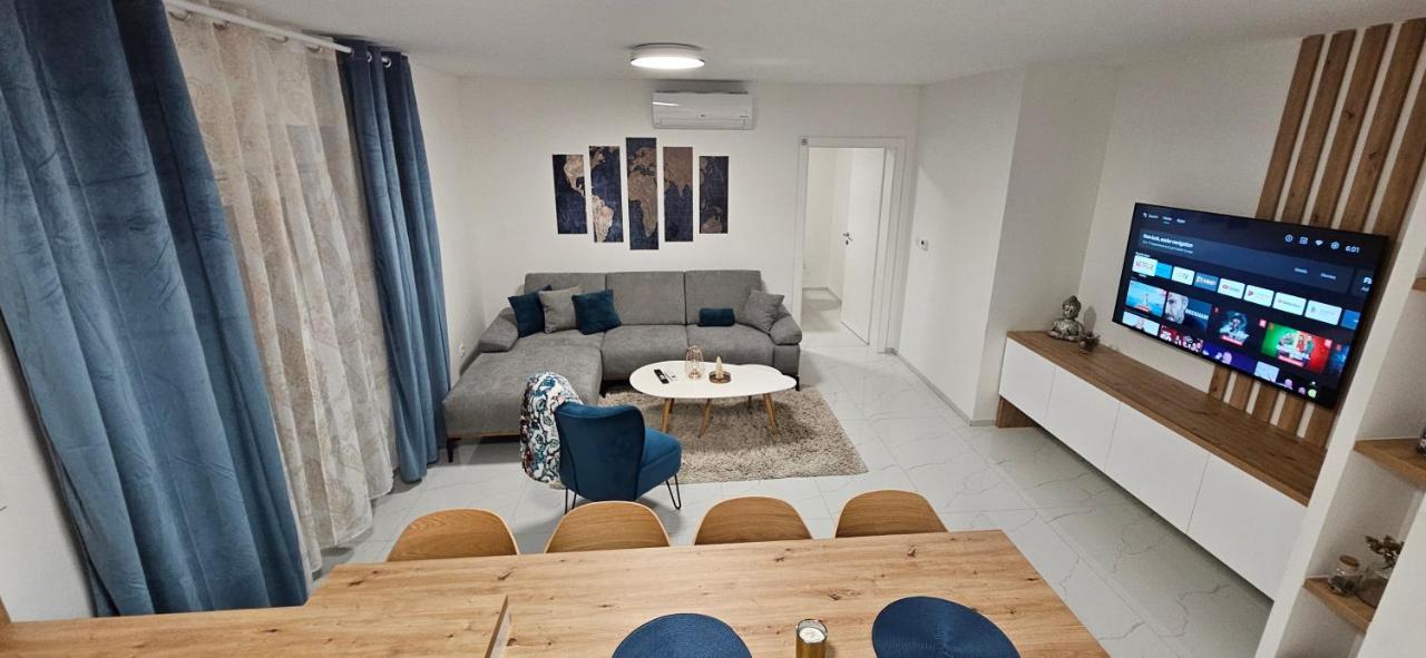 Superior Lisinski - Private Parking - 2 & 3 Bedroom Lägenhet Zagreb