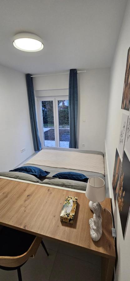 Apartment Superior Lisinski - Private Parking - 2 & 3 Bedroom Zagreb