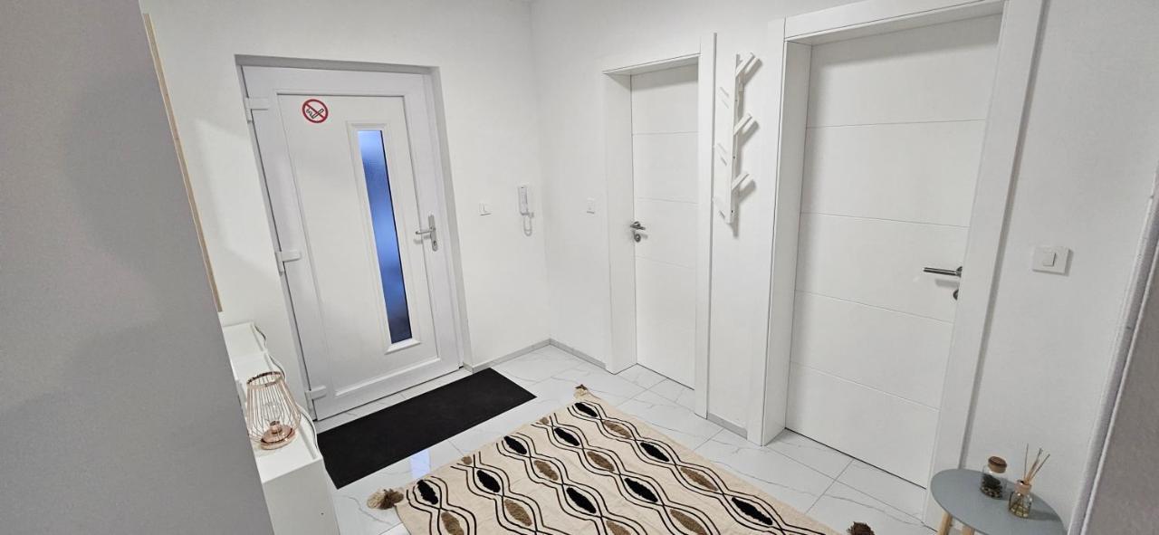 Superior Lisinski - Private Parking - 2 & 3 Bedroom * Zagreb